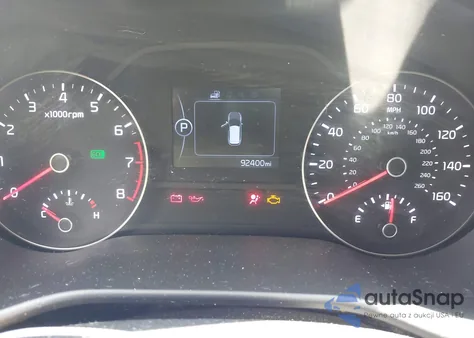 2018 Kia Sportage Lx z USA, uszkodzony, nr VIN KNDPMCACXJ7426168